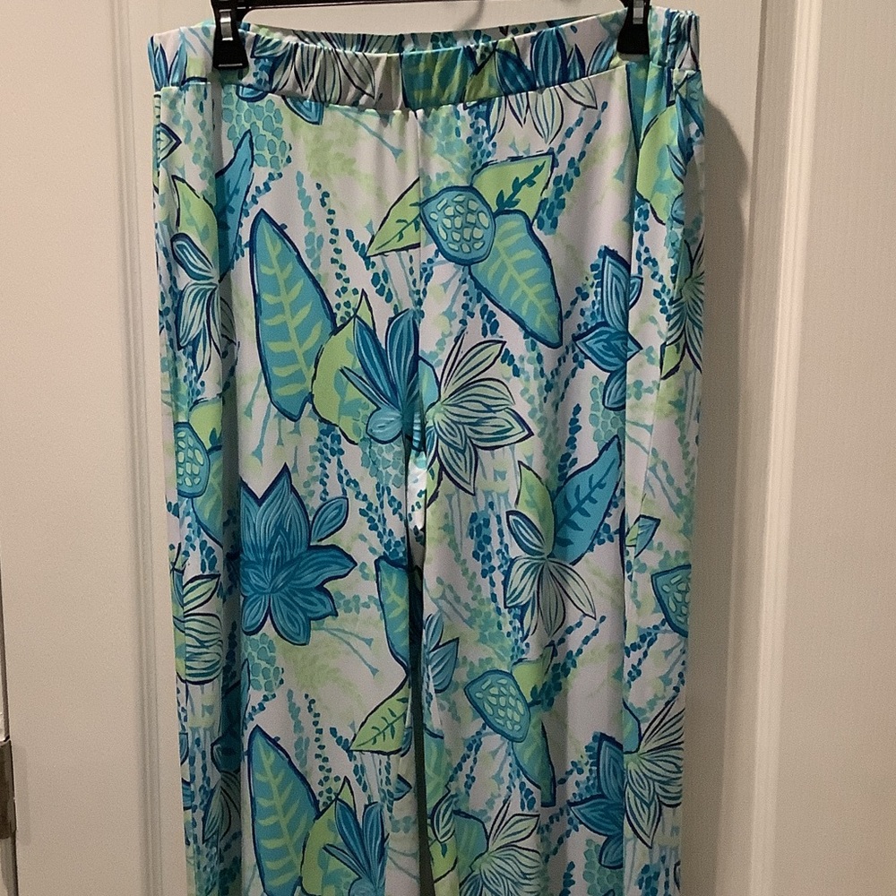 Misses/ladies Wide Legged Floral Dress Print Lounge Pants - Blue & Green